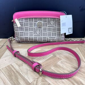NWT Anne Klein Wallet On A Chain Crossbody Bag Pink Lion Logo AKH3590